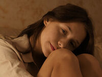 naked cam girl masturbating with vibrator SeeMule