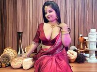 naked girl with webcam masturbating with vibrator Sejuti