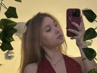 cam slut chat room StephenWeinzetl