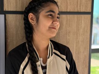 camgirl chatroom YukoKlapper