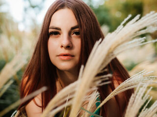 mastubating web cam girl ZilaraSweety